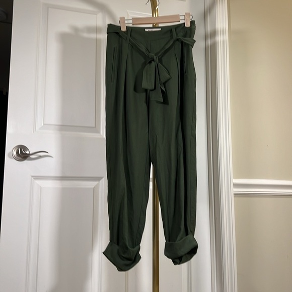 BCBGgeneration ankle pants Forrest green - Picture 2 of 8